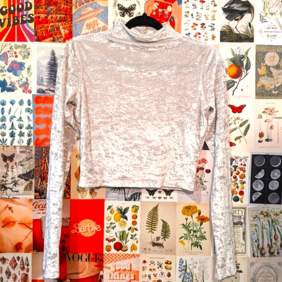 lululemon athletica Tops - crushed velvet cropped top | lululemon athletica